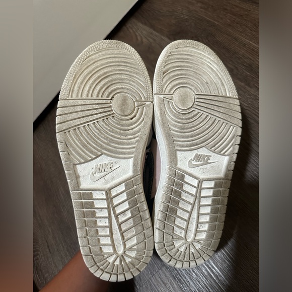 Jordan 1 Mid Canyon Rust - Picture 5 of 5